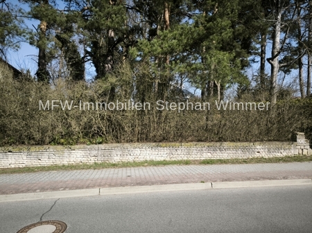 Straßenfront