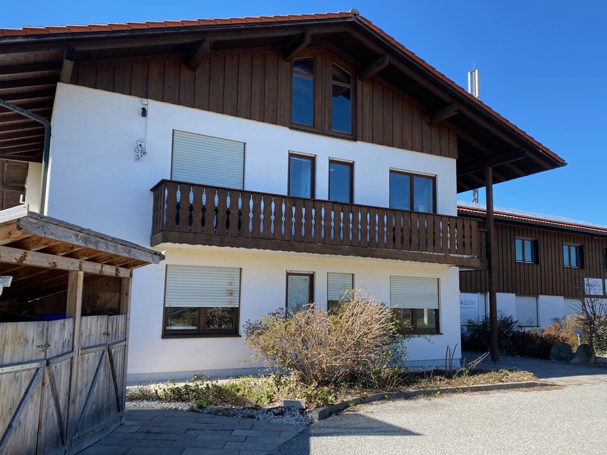 Flexibel nutzbare Gewerbeimmobilie mit Entwicklungsperspektive