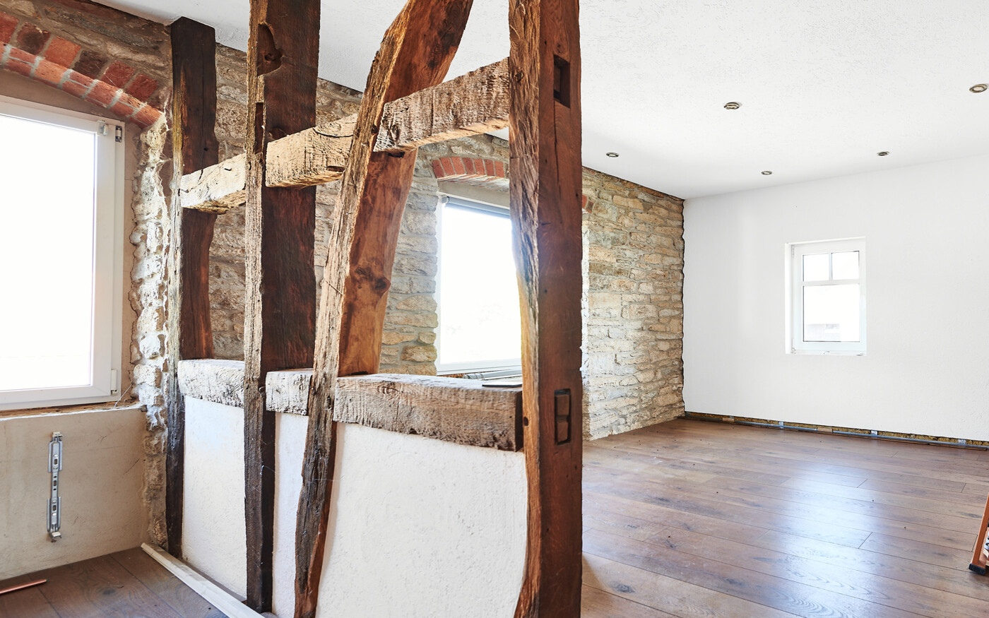 Hier trifft Fach- auf Mauerwerk