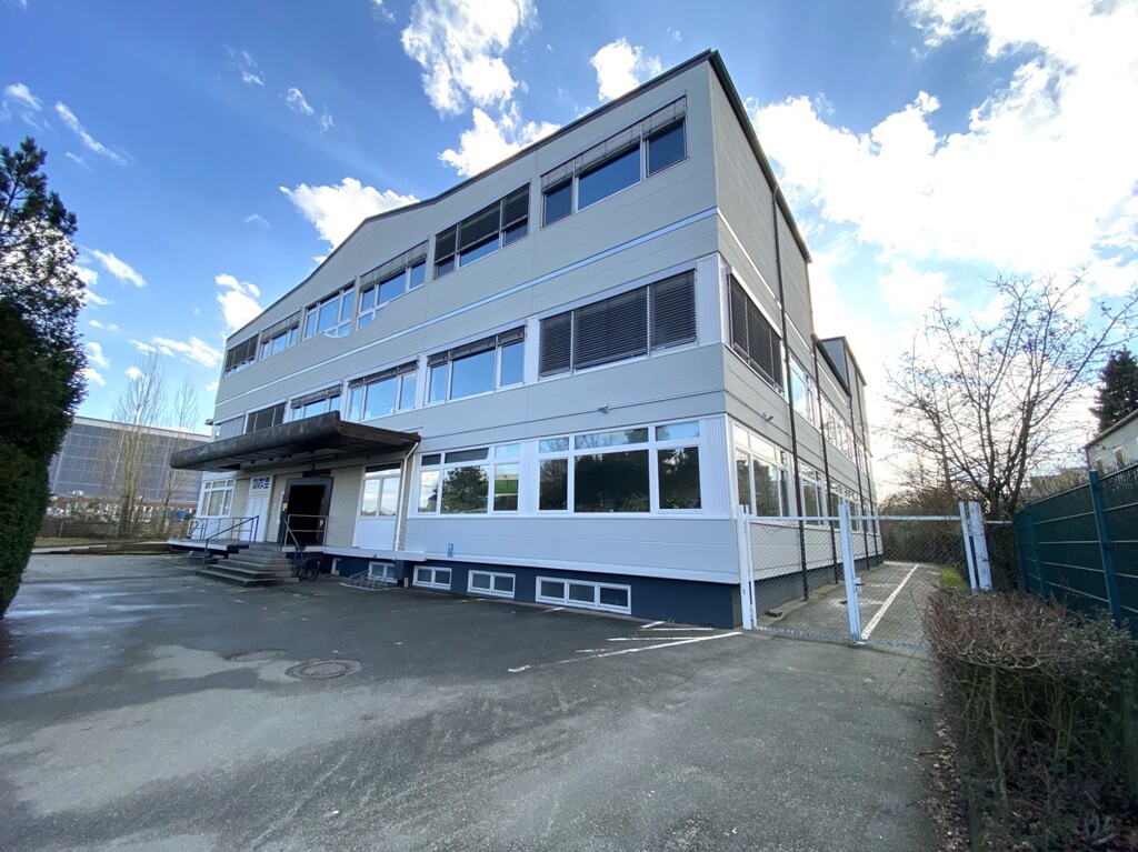 Gewerbeimmobilie mit Lager, Produktion, Büro und Stellplätzen in Hamburg-Wandsbek zu vermieten!, 22047 Hamburg