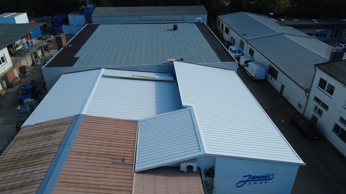 Luftbild Dach neu 2025