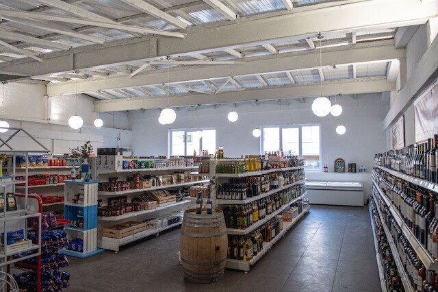 Halle-Shop 240 m² re