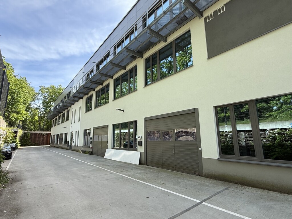 Handwerker aufgepasst! Neue und moderne Gewerbefläche im Handwerkerhof in Rissen., 22559 Hamburg