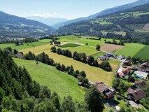 Der Traum von Eigenheim am Sonnenplateau von der Künstlerstadt Gmünd
