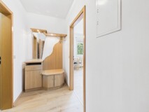 Freundliche Singlewohnung mit Lift und Wintergarten (Paracelsusgasse 16)