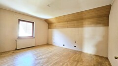 Schlafzimmer 2 / OG