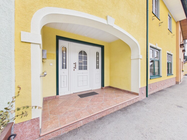 Stillvolles Stadthaus m. Wintergarten, Kachelofen & vielseitigem Nutzungspotential i. Metnitz