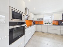 Wohntraum in Himmelberg – Hochwertiges Wohnhaus mit Pool, Design & moderner Technik