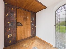 Großzügige Architektenvilla mit Doppelgarage & traumhaftem 1.300 m² Grundstück
