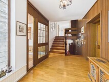 Großzügige Architektenvilla mit Doppelgarage & traumhaftem 1.300 m² Grundstück