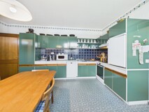 Großzügige Architektenvilla mit Doppelgarage & traumhaftem 1.300 m² Grundstück