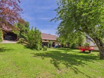 Leben im Einklang mit der Natur – Außergewöhnlicher Selbstversorgerhof mit großzügigem Wohnhaus, Wirtschaftsgebäuden & vielem mehr