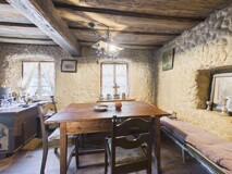 Leben im Einklang mit der Natur – Außergewöhnlicher Selbstversorgerhof mit großzügigem Wohnhaus, Wirtschaftsgebäuden & vielem mehr