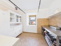 Leben im Einklang mit der Natur – Außergewöhnlicher Selbstversorgerhof mit großzügigem Wohnhaus, Wirtschaftsgebäuden & vielem mehr