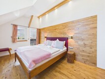 Exklusive Dachgeschosswohnung mit traumhaftem Seeblick & Wellnessbereich in Bodensdorf