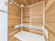 Exklusive Dachgeschosswohnung mit traumhaftem Seeblick & Wellnessbereich in Bodensdorf