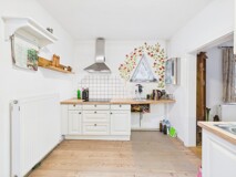 Ruheoase in Kossiach – Einfamilienhaus mit 3.000 m² Gartenparadies, Naturteich & Selbstversorgerfläche