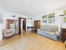 Stilvoll & modern zugleich – großzügige 4-Zimmer-Erdgeschosswohnung mit Tiefgarage in der Waffenschmiedgasse 41