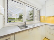 Stilvoll & modern zugleich – großzügige 4-Zimmer-Erdgeschosswohnung mit Tiefgarage in der Waffenschmiedgasse 41