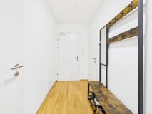 Exklusive Gartenwohnung  – Neuwertig | Barrierefrei | Große überdachte Terrasse | Eigengarten | Völkendorf