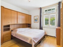 Charmantes Wohnhaus mit 2 Wohnebenen, Wintergarten und großzügigem Garten in zentraler Wohnlage von St. Veit