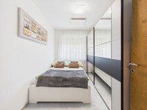 Wohnen wie im Neubau – stilvoll kernsanierte 3-Zimmer-Wohnung mit südseitiger Loggia in ruhiger Grünlage von Graz-Gösting