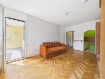 Charmante Stadtwohnung mit Loggia – 51,77 m² IN DER KHEVENHÜLLERSTRASSE
