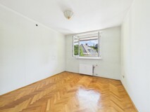 Charmante Stadtwohnung mit Loggia – 51,77 m² IN DER KHEVENHÜLLERSTRASSE