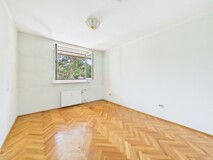 Charmante Stadtwohnung mit Loggia – 51,77 m² IN DER KHEVENHÜLLERSTRASSE