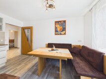 Wohntraum am Techelsberg (Schwarzendorf) – hochwertig saniertes Wohnhaus mit Einliegerwohnung und Panoramablick