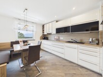 Wohntraum am Techelsberg (Schwarzendorf) – hochwertig saniertes Wohnhaus mit Einliegerwohnung und Panoramablick