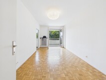 Helle 3-Zimmer-Innenstadtwohnung mit südseitiger Loggia im 4. Liftstock
