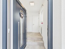 EINZIEHEN UND WOHLFÜHLEN – kernsaniertes Einfamilienhaus mit Poolanlage, Wärmepumpe + Photovoltaik