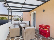 EINZIEHEN UND WOHLFÜHLEN – kernsaniertes Einfamilienhaus mit Poolanlage, Wärmepumpe + Photovoltaik