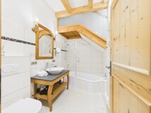 Freizeitwohnsitz am Ossiacher See – alpine Maisonette mit privatem Wellnesskomfort & Resort-Infrastruktur