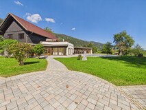 Freizeitwohnsitz am Ossiacher See – alpine Maisonette mit privatem Wellnesskomfort & Resort-Infrastruktur