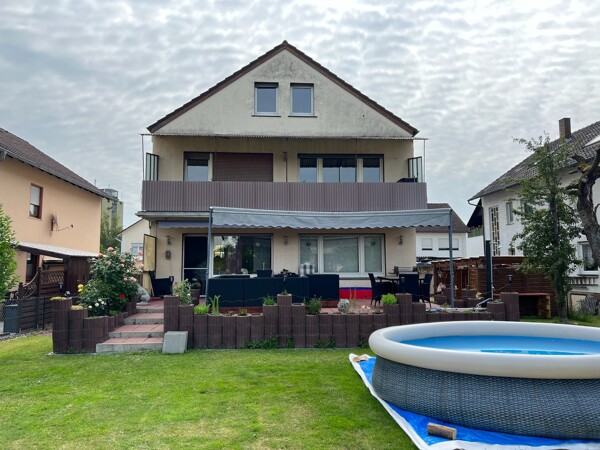 Hausansicht vom Garten