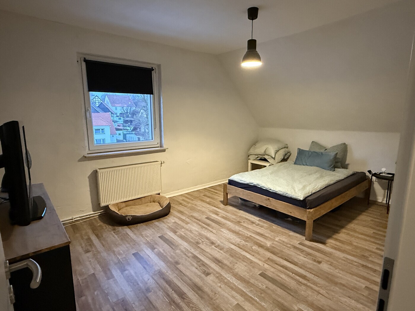 Schlafzimmer DG