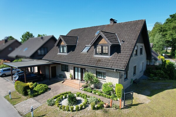 Hausansicht Straßenseite