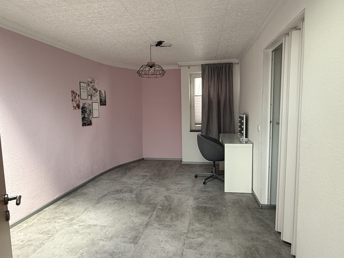 Ankleidezimmer EG (Hinteren Breich)