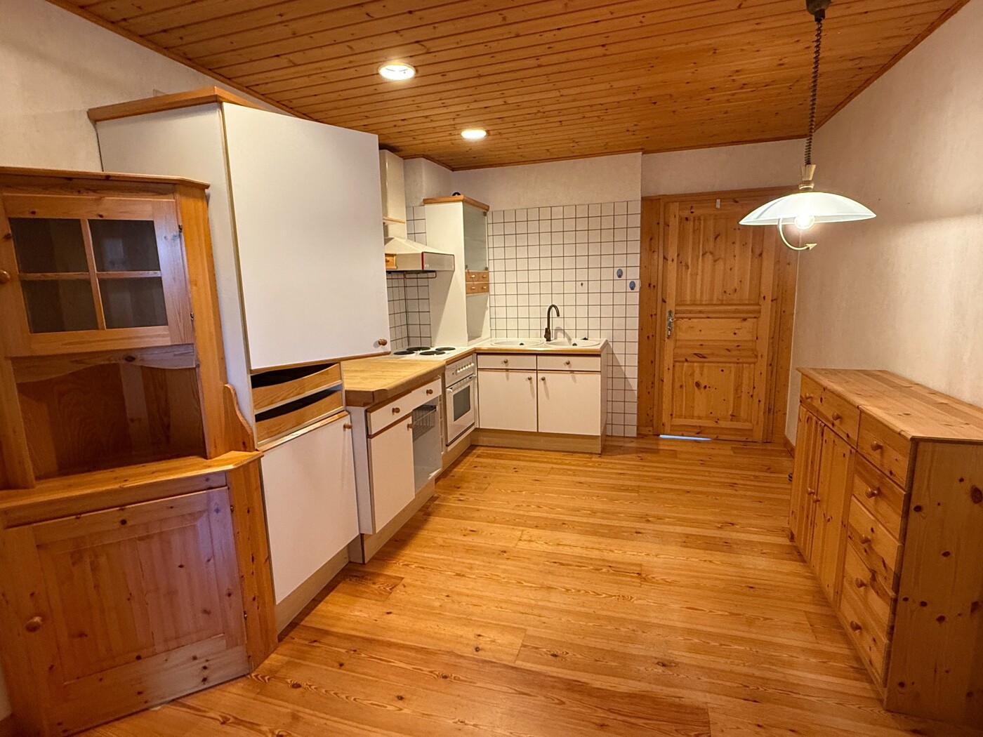 Küche 1.OG Haupthaus WHG Nr.1