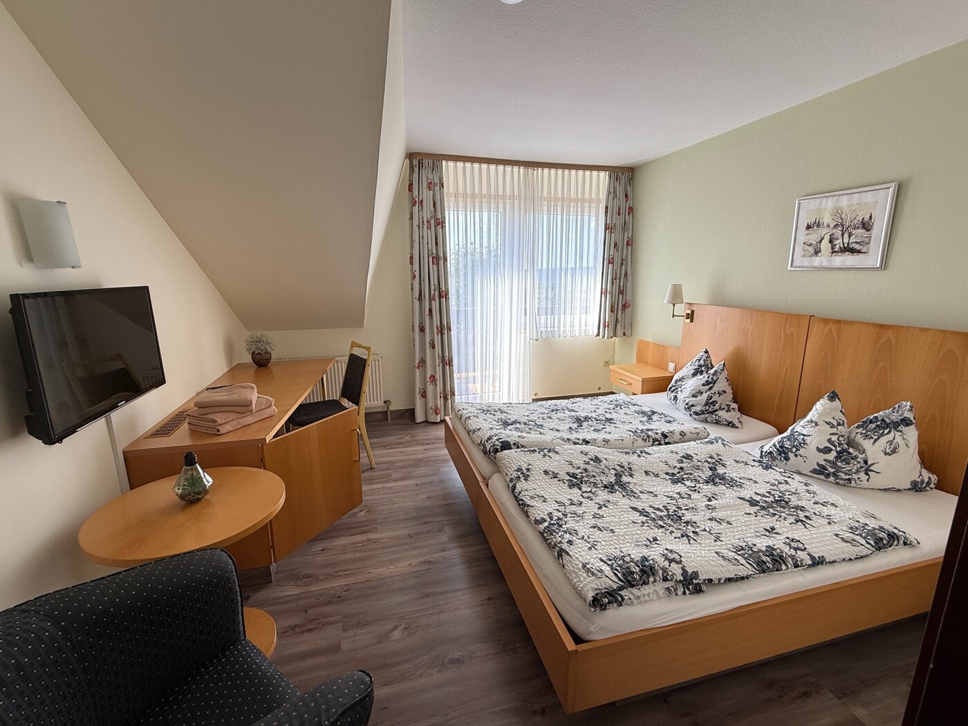 Gästezimmer DG Gästehaus