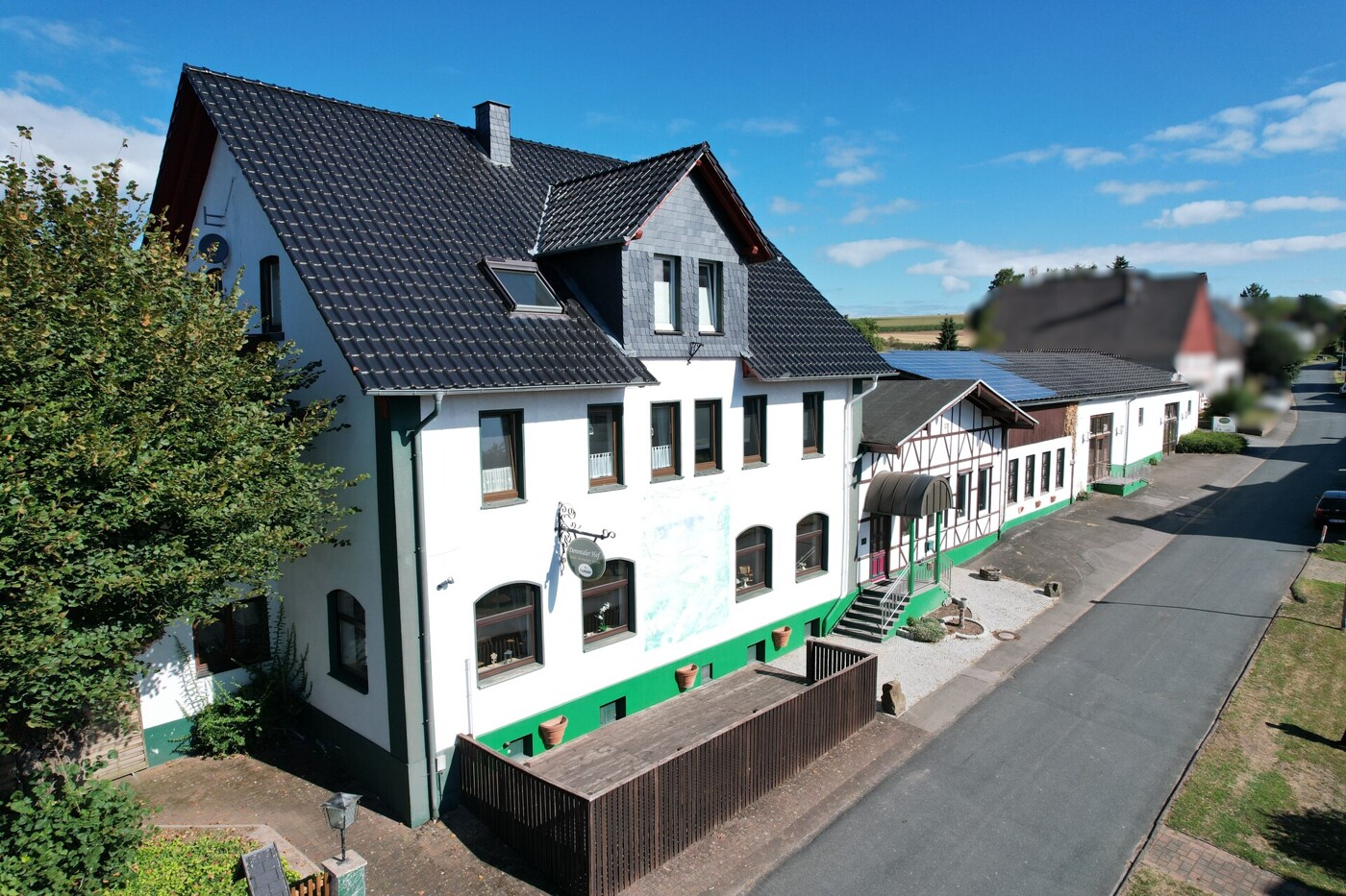 Gasthof mit Restaurant- und Veranstaltungsbereichen
