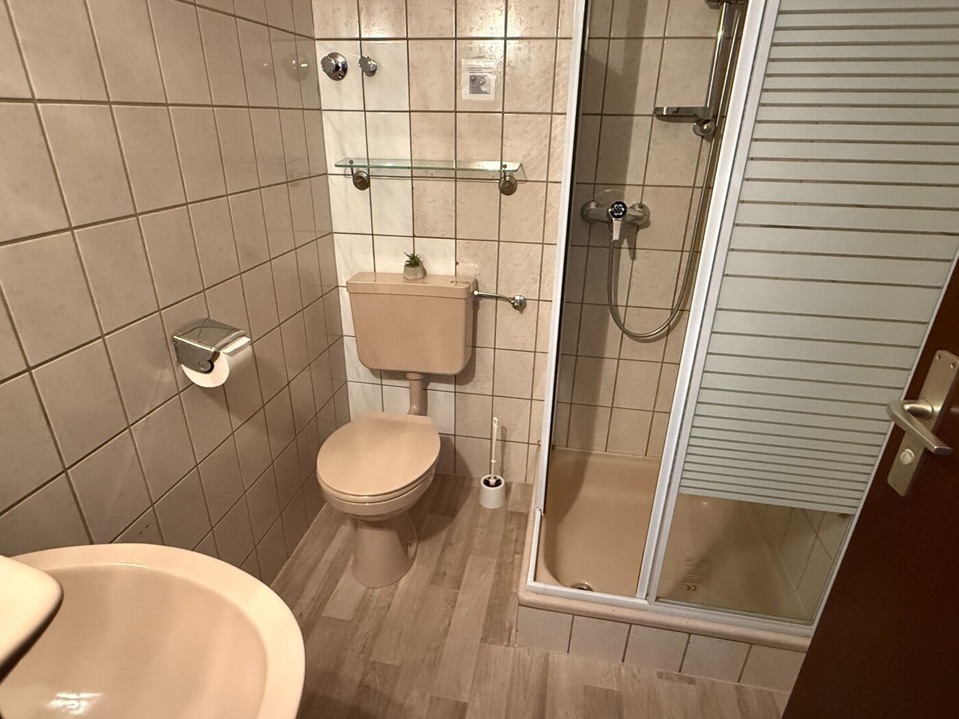 Badezimmer Gästehaus 1.OG