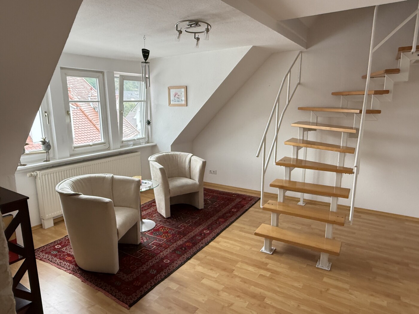 Durchgangszimmer DG