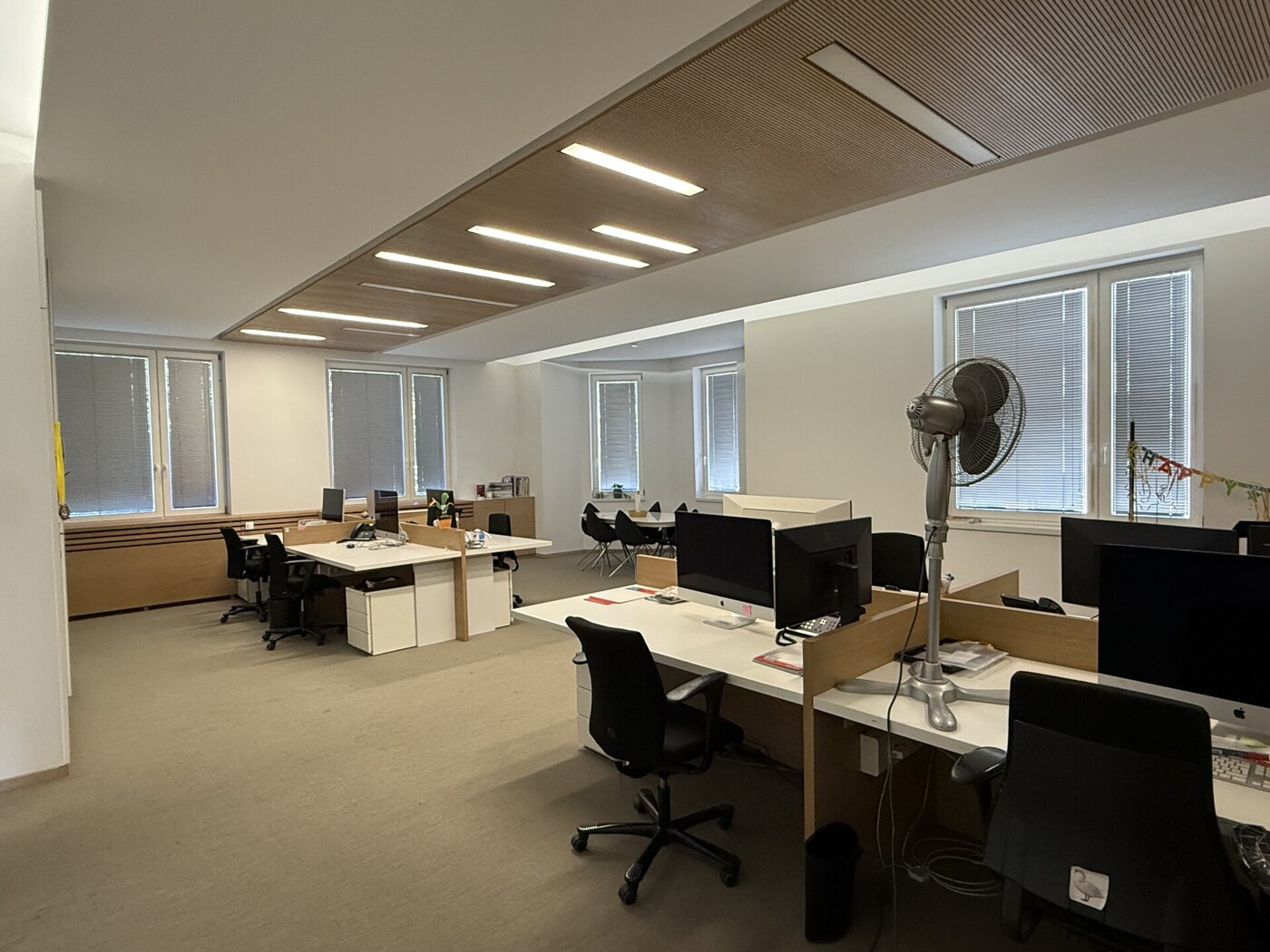 Büro EG