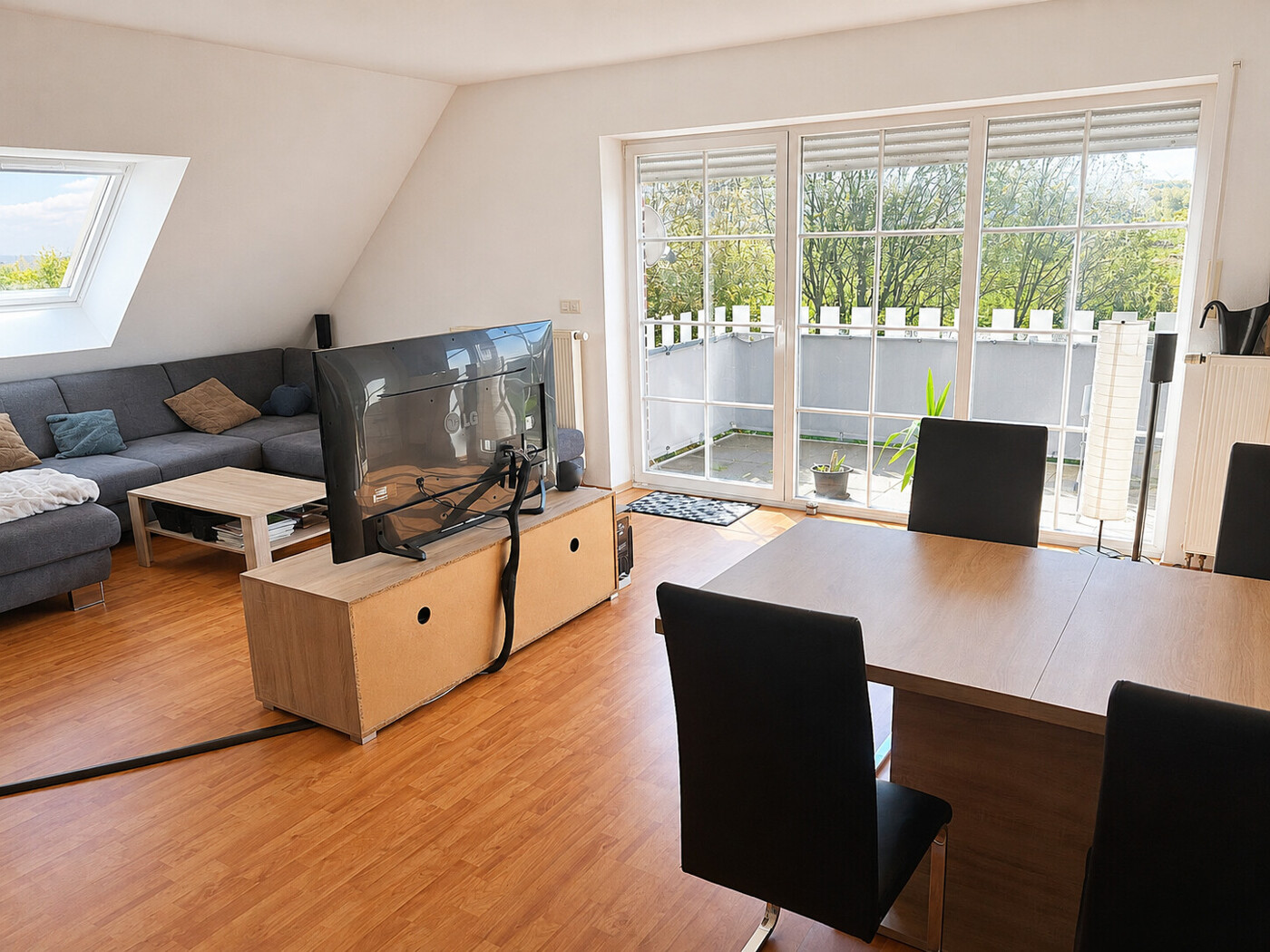Wohnzimmer 2.OG