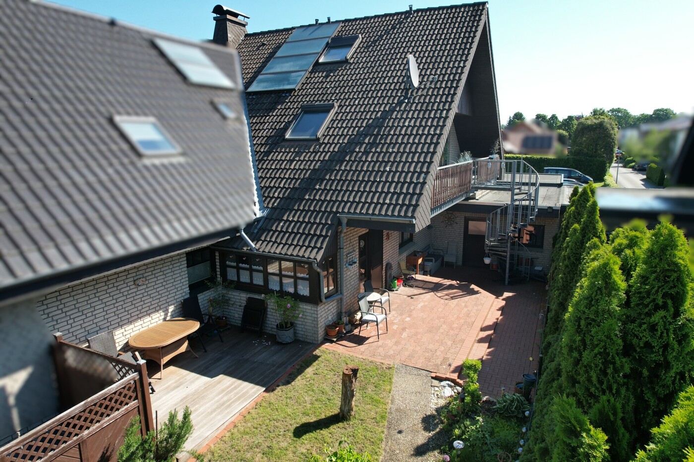 Hausansicht, Terrasse