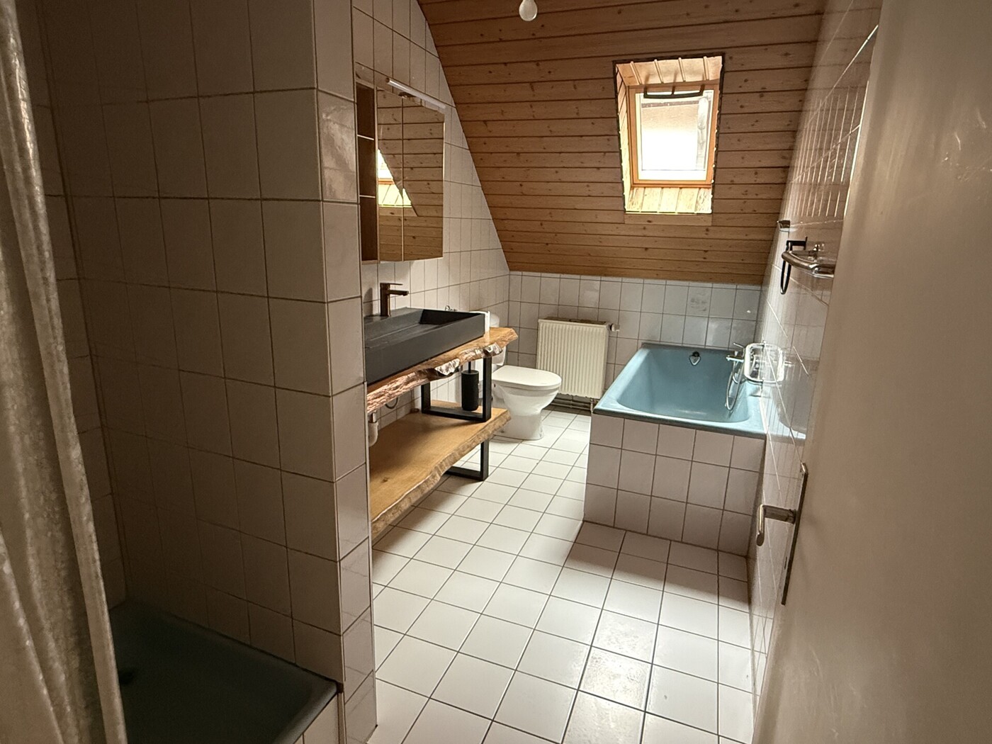 Badezimmer DG