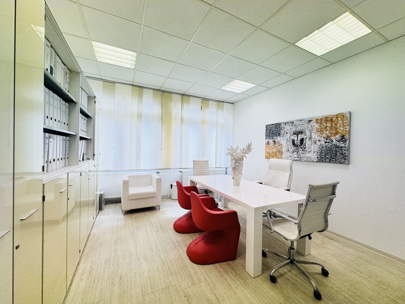 Büro WHG 60qm